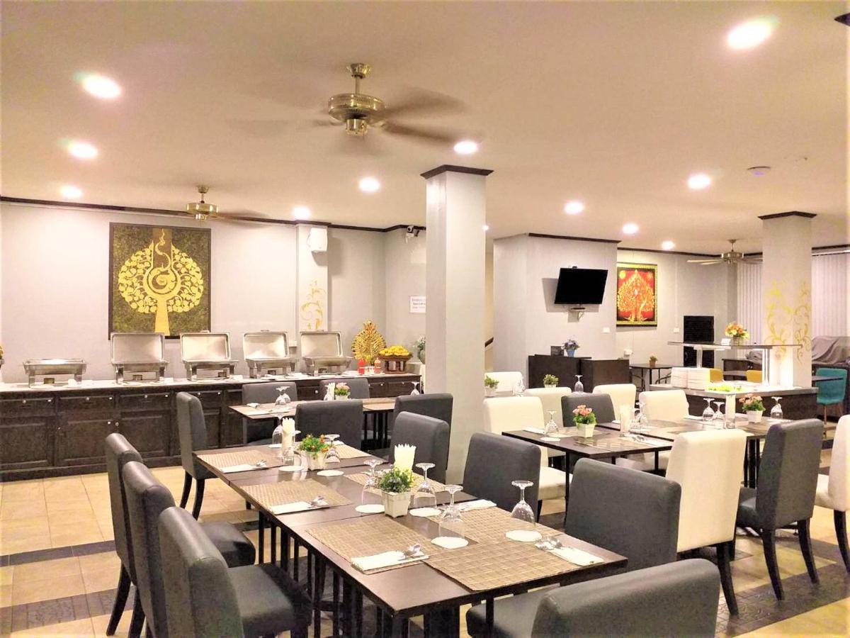 Ratana Hotel Чиангмай Екстериор снимка